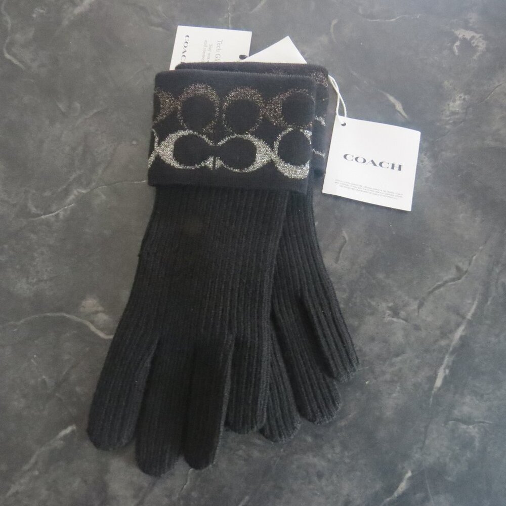 Coach Signature Metallic Tech Gloves – Black – One Size – New with Tags (B2)